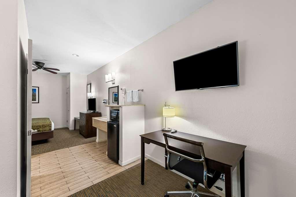 Best Western Delhi Inn Rum bild